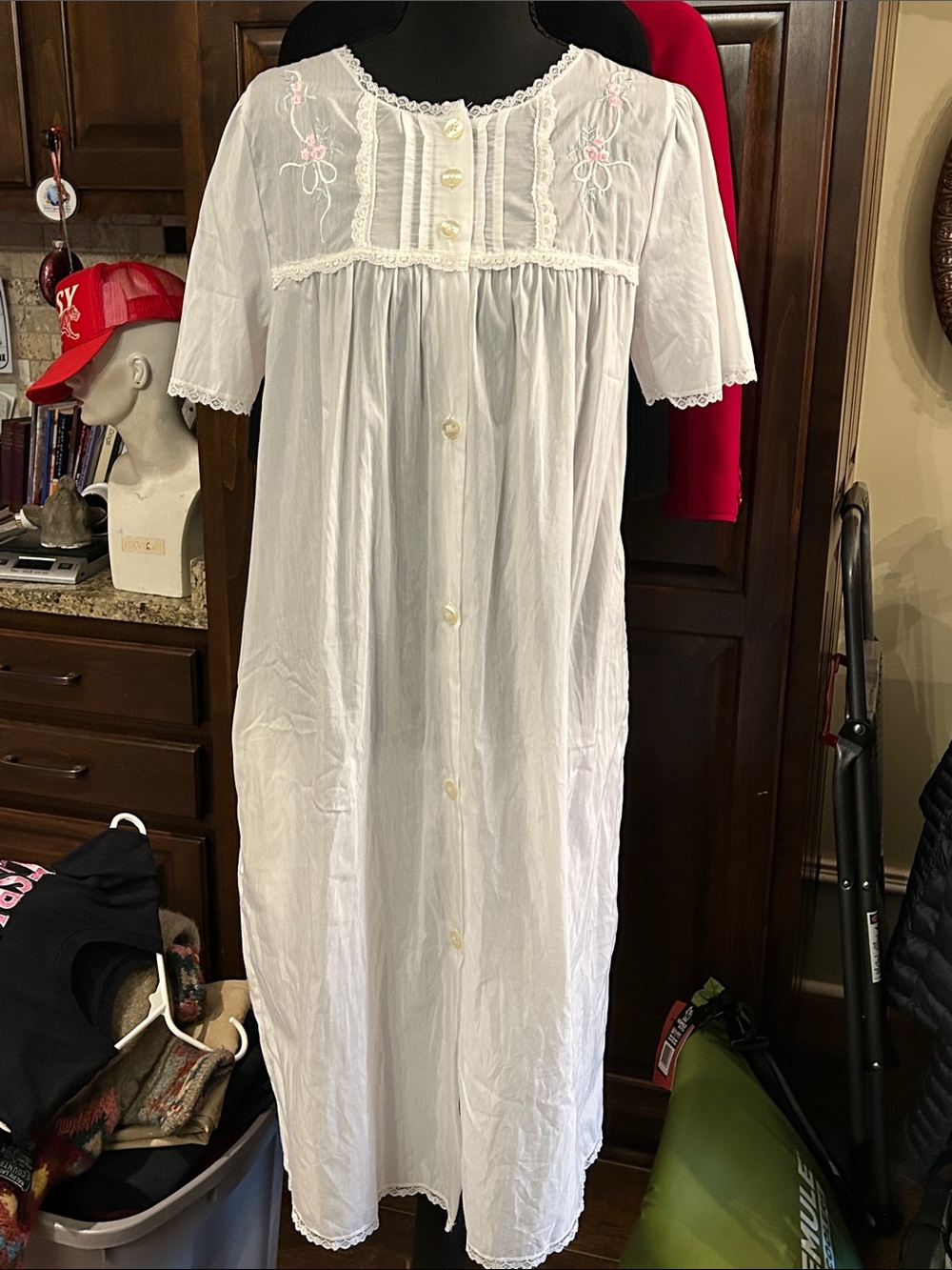 70’s Character Sz S White Button-Front Cotton Nightgown with Embroidered Yoke